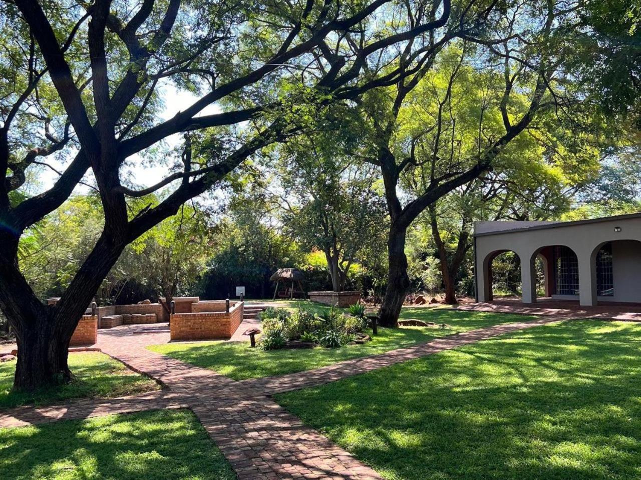 Featherwood Farm & Nyala Lodge Rayton Εξωτερικό φωτογραφία